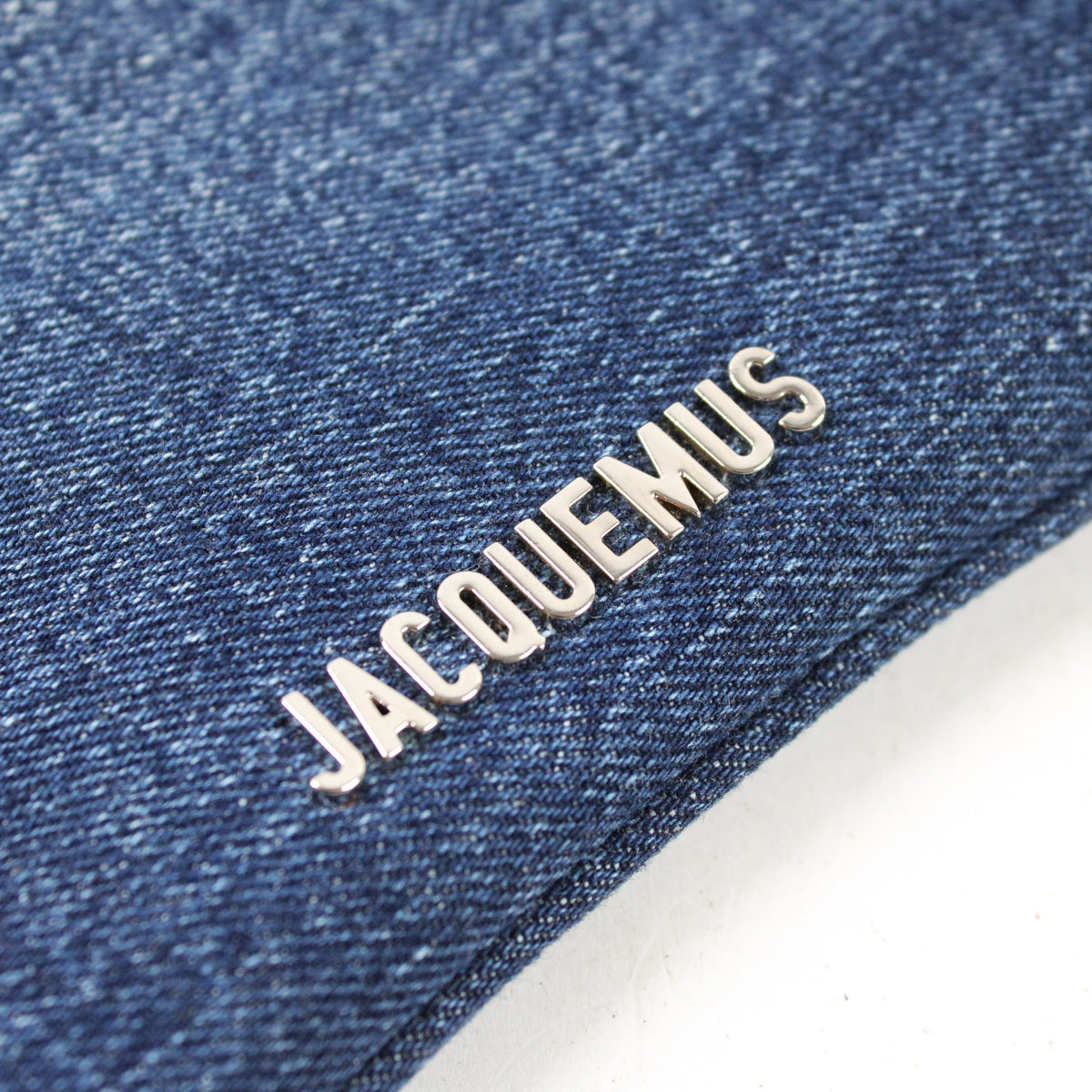 Jacquemus Le Bisou A Tracolla