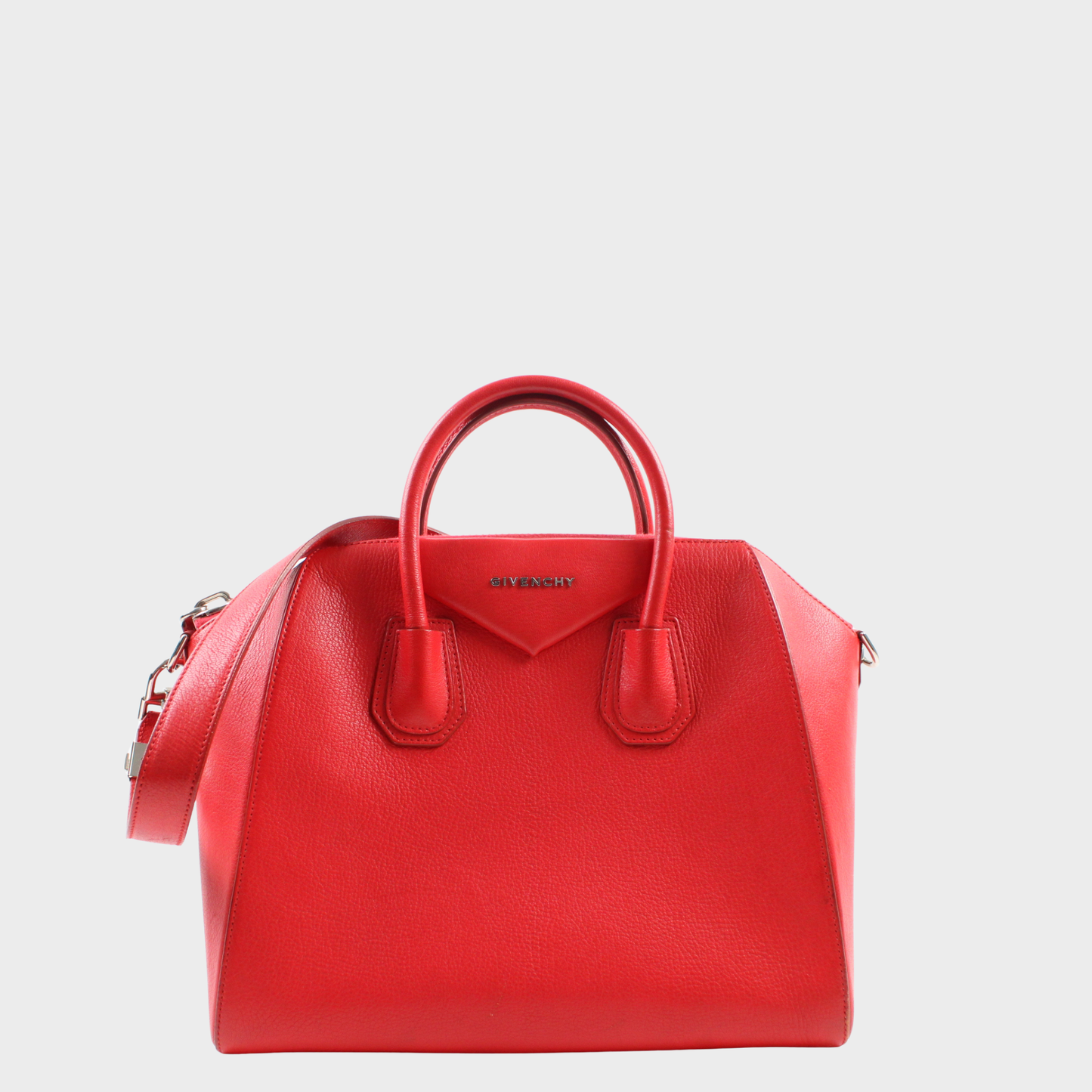 Givenchy Antigona Media