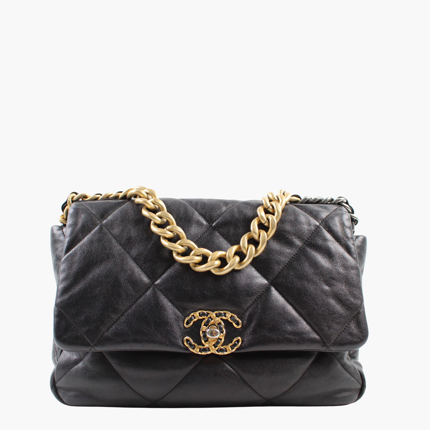 Chanel 19 Grande